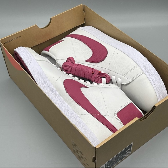 Mens Nike SB Zoom Blazer Mid ISO Size 12 White Sweet Beet Sneaker New - Picture 10 of 11